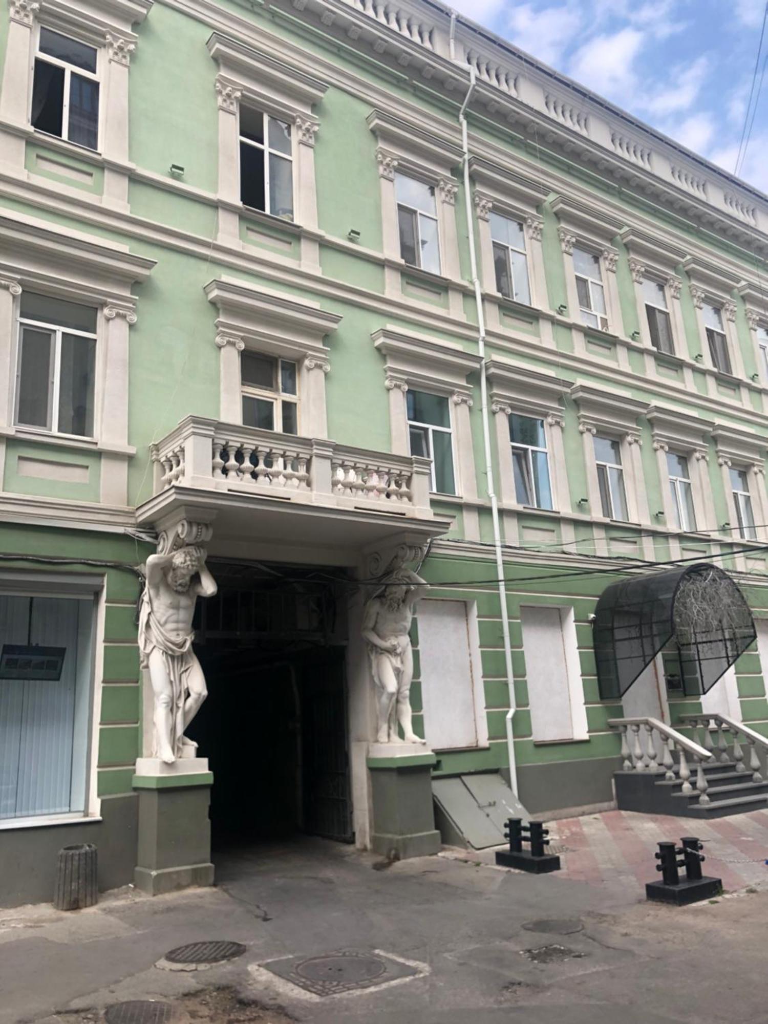Студия На Дерибасовской Odesa Exterior foto